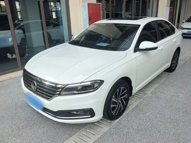 Фотография автомобиля — Volkswagen Lavida