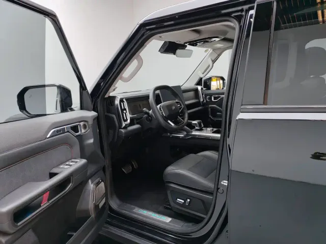 Jetour T2 — Фото автомобиля 6
