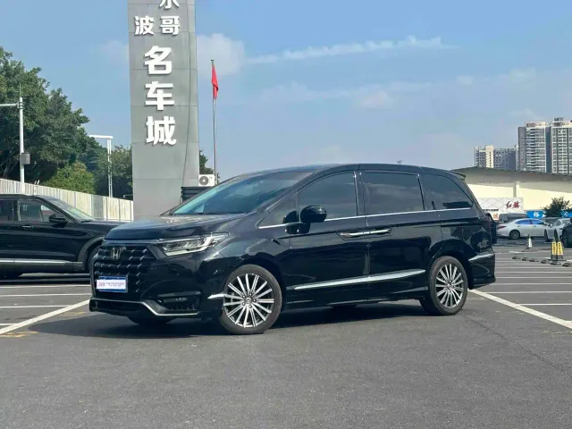 Фотография автомобиля — Honda Elysion