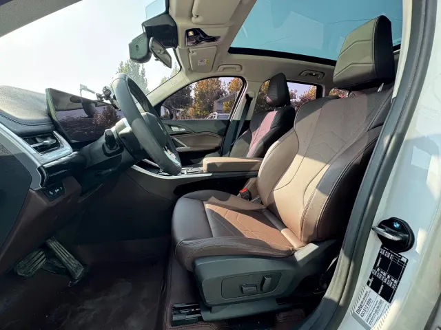 BMW X1 — Фото автомобиля 2