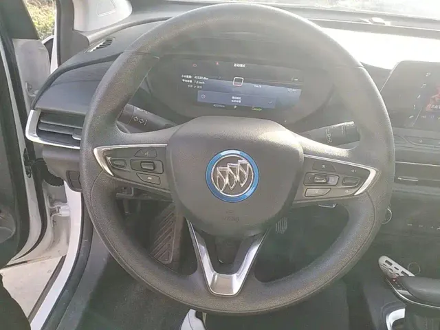 Buick Velite 6 — Фото автомобиля 10