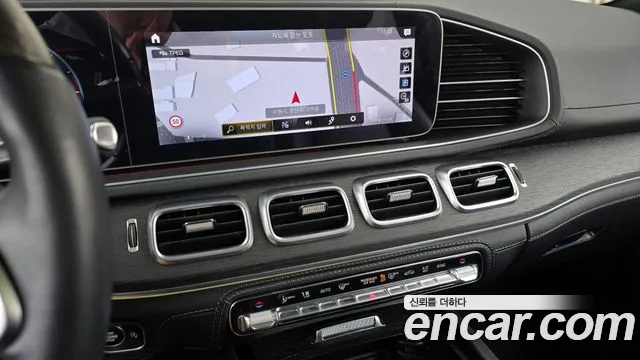 Mercedes-Benz GLS-Class — Фото автомобиля 14