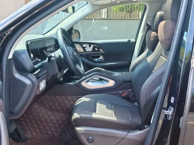 Mercedes-Benz GLE-Class — Фото автомобиля 9
