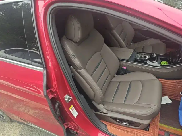BYD Han — Фото автомобиля 24