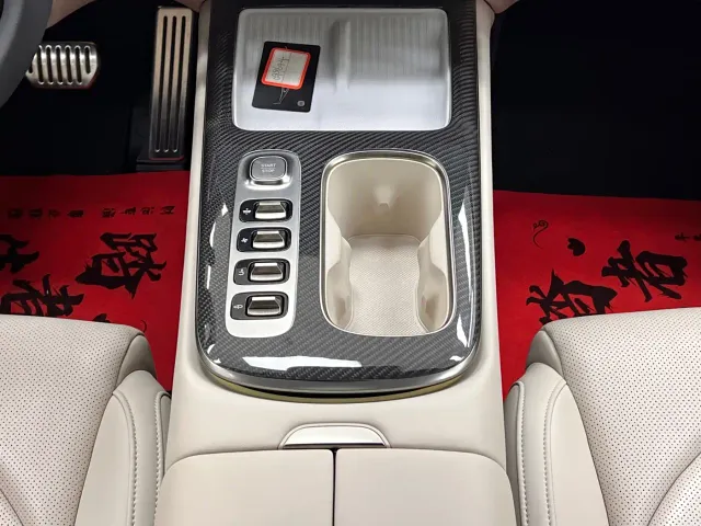 Xiaomi SU7 — Фото автомобиля 27