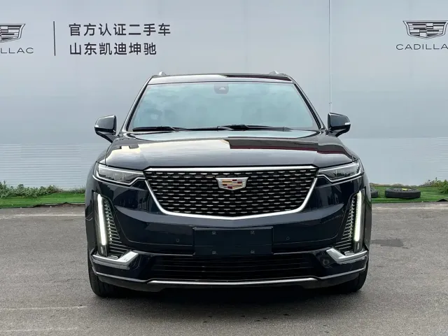 Cadillac XT6 — Фото автомобиля 2