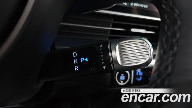 Hyundai Ioniq 6 — Фото автомобиля 12