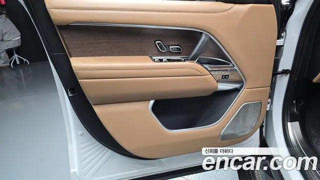 Land Rover Range Rover 5th Gen — Фото автомобиля 14