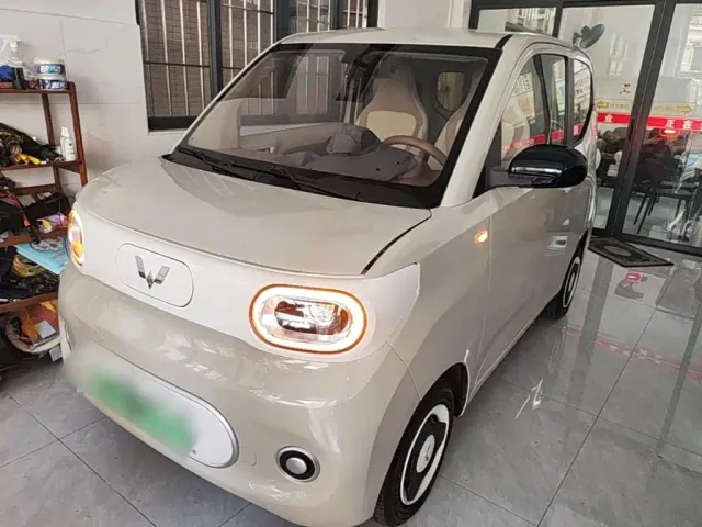 Фотография автомобиля — Wuling Hongguang Mini EV