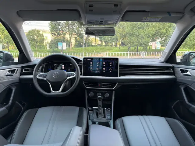 Volkswagen Sagitar — Фото автомобиля 11