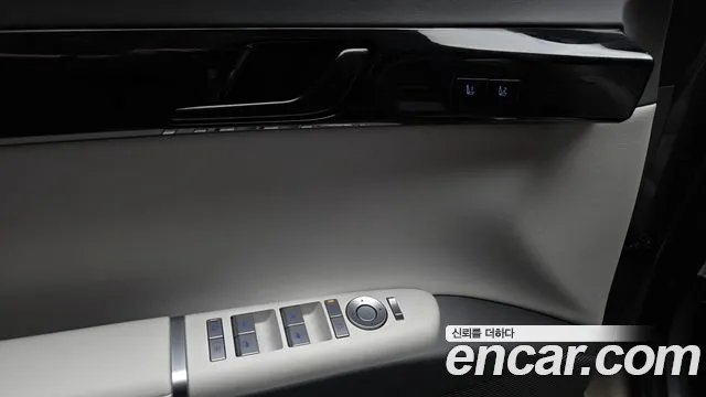 Hyundai Grandeur GN7 — Фото автомобиля 29