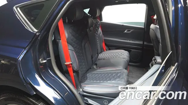 Genesis GV80 — Фото автомобиля 11