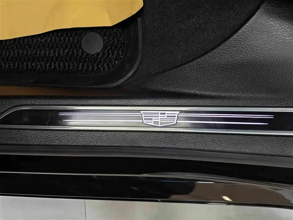 Cadillac Cadillac CT6 2022 28T Premium — Фото автомобиля 12