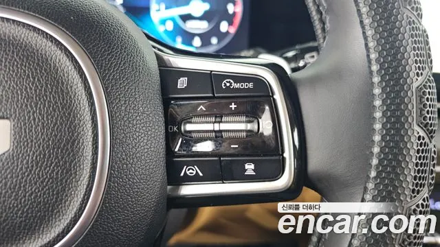 Kia Canival Carnival 4 поколение Бензин 7 мест Noblesse — Фото автомобиля 15