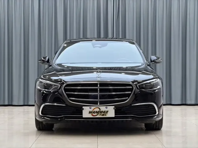 Mercedes-Benz S-Class — Фото автомобиля 2