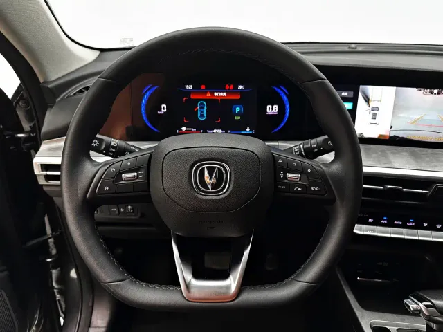 Changan CS35 Plus — Фото автомобиля 11
