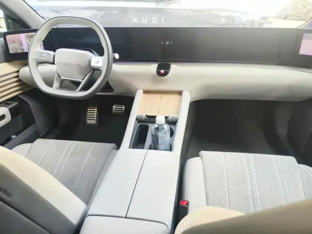 Audi E5 Sportback — Фото автомобиля 12