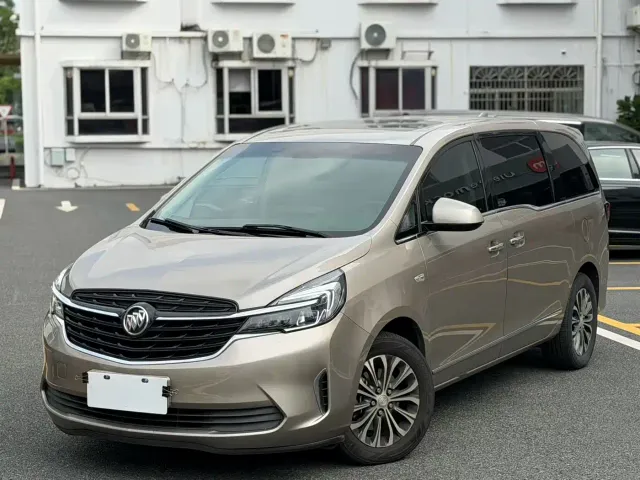 Buick GL8 — Фото автомобиля 7