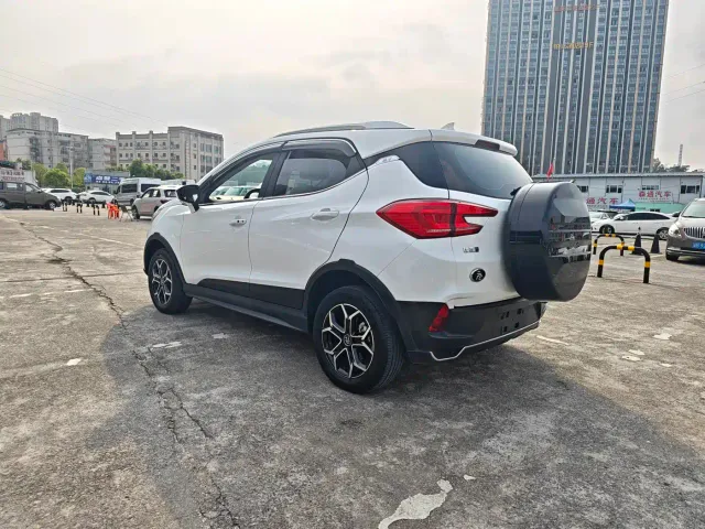 BYD Yuan Pro 2021 Lifetime Love Edition — Фото автомобиля 5