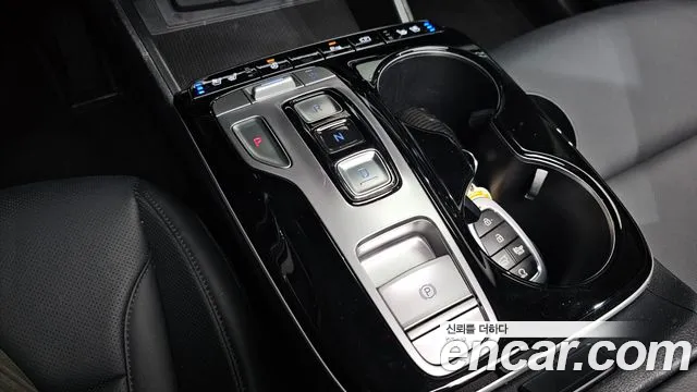Hyundai Tucson Tucson (NX4) Бензин 1.6 турбо 2WD — Фото автомобиля 9