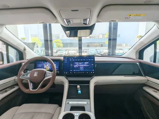 BYD Xia — Фото автомобиля 6