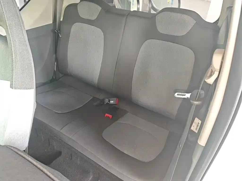 Wuling Motors Hongguang MINIEV 2022 Macaron Premium LFP — Фото автомобиля 16