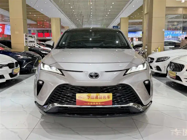 Toyota Venza — Фото автомобиля 2