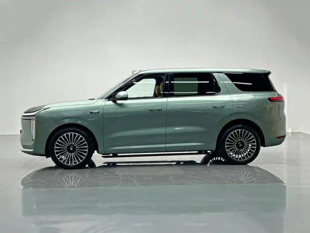 IM Motors LS8 — Фото автомобиля 3