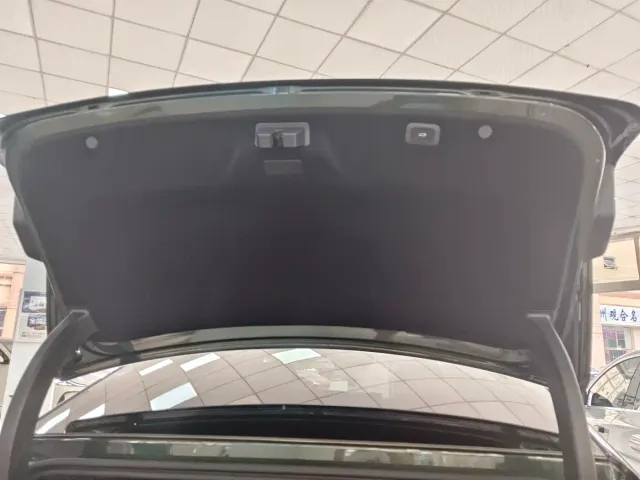 Geely Galaxy Xingyao 8 — Фото автомобиля 20
