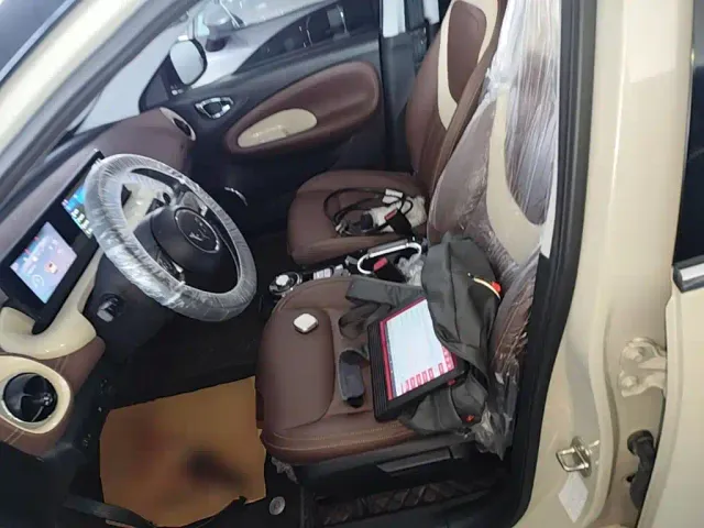 Wuling Bingo — Фото автомобиля 14
