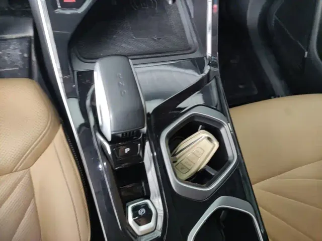 Geely Boyue L — Фото автомобиля 13