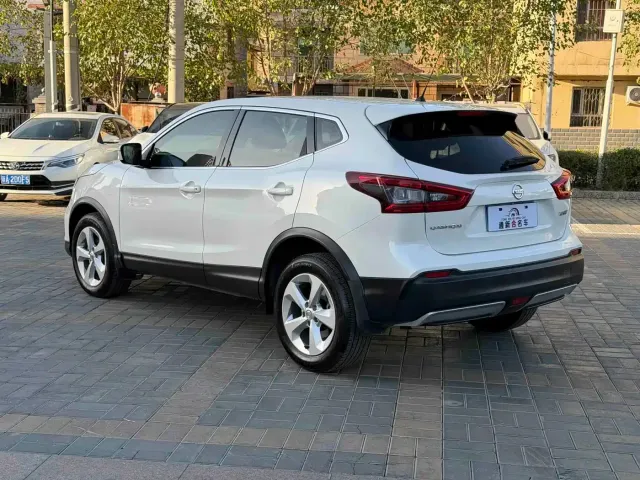 Nissan Qashqai — Фото автомобиля 9