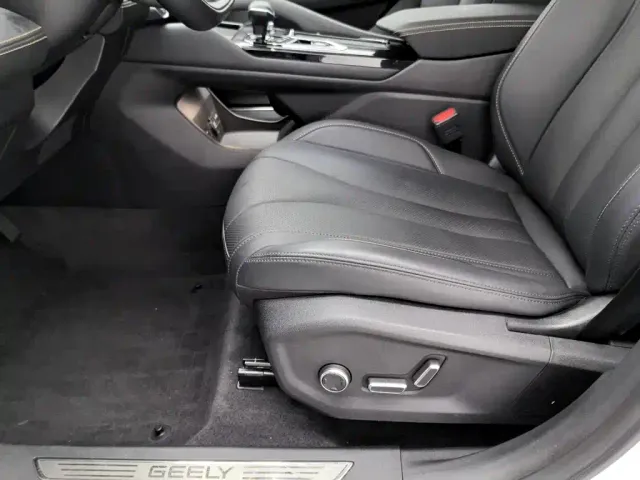 Geely Xingyue L — Фото автомобиля 20