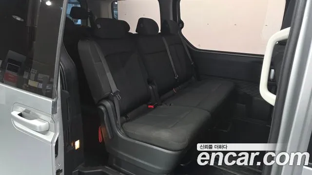 Hyundai Staria — Фото автомобиля 11
