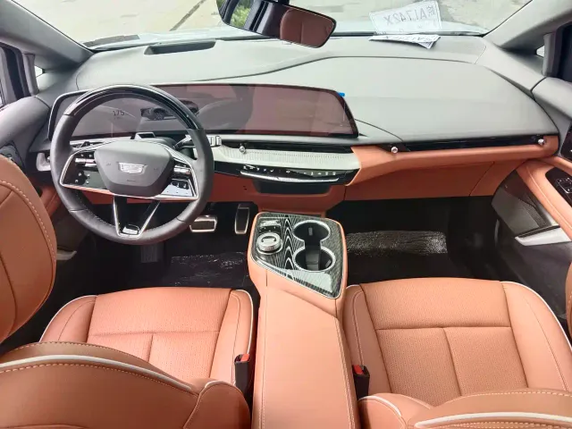 Cadillac Optiq — Фото автомобиля 11