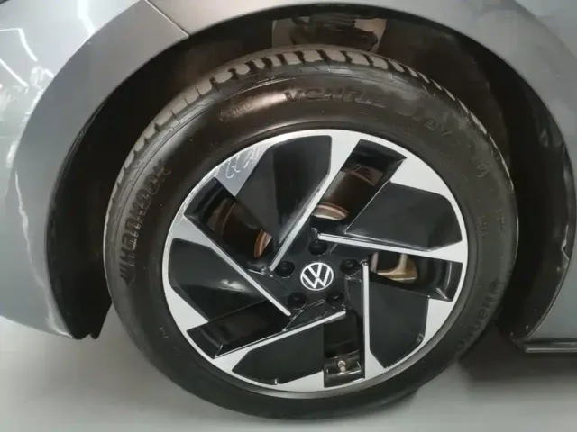 Volkswagen ID.3 — Фото автомобиля 22