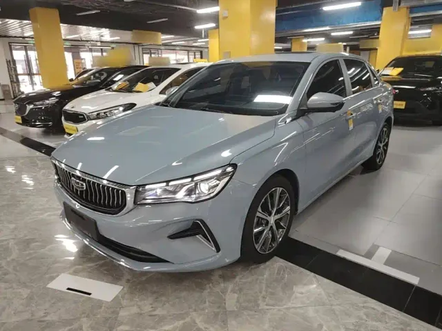 Фотография автомобиля — Geely Emgrand