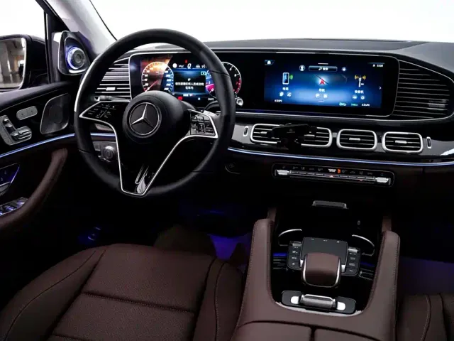 Mercedes-Benz GLE-Class — Фото автомобиля 27
