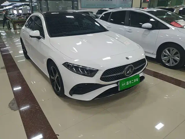 Mercedes-Benz A-Class — Фото автомобиля 3