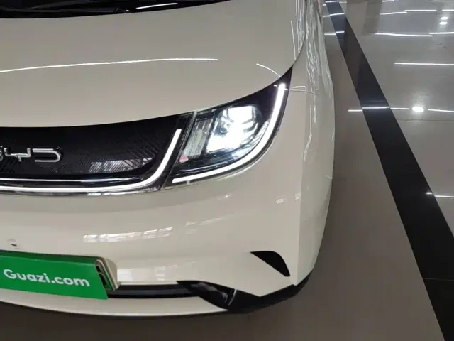 BYD Dolphin — Фото автомобиля 23
