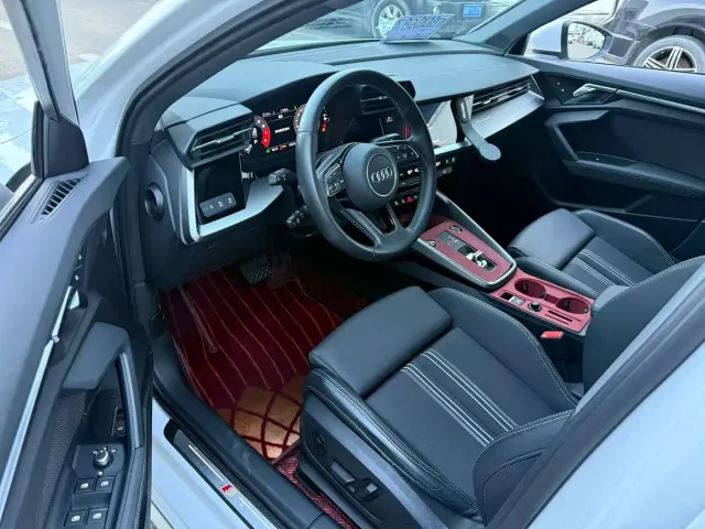 Audi A3 — Фото автомобиля 3