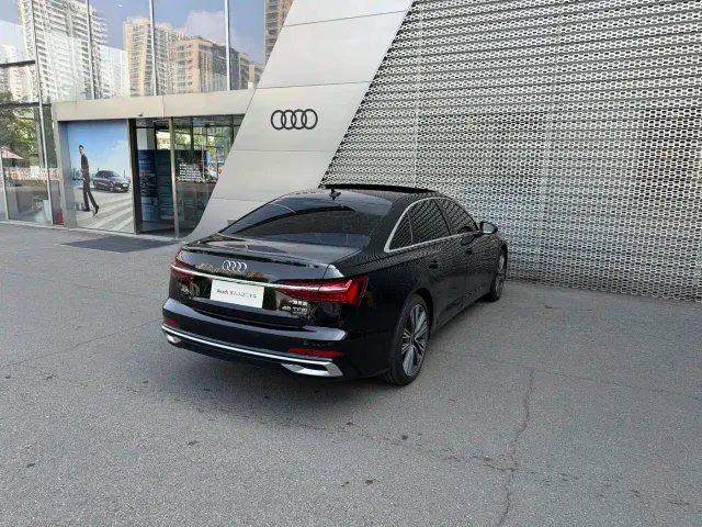 Audi A6L — Фото автомобиля 3