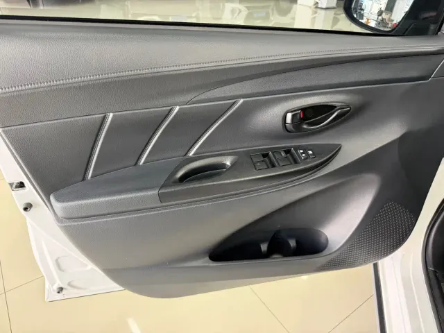 Toyota YARiS L Zhi Xuan — Фото автомобиля 8