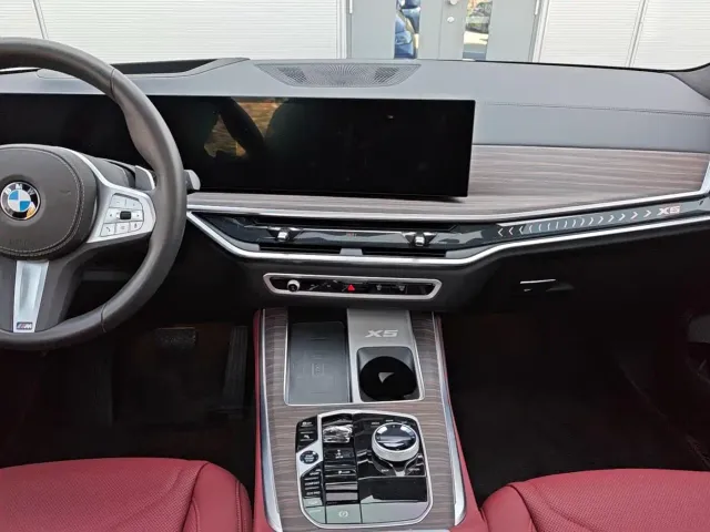 BMW X5 — Фото автомобиля 9