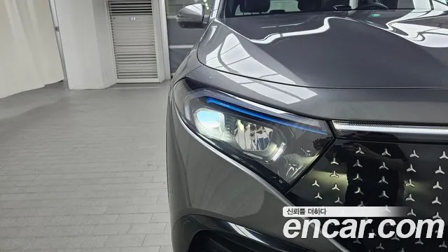 Mercedes-Benz EQB — Фото автомобиля 21