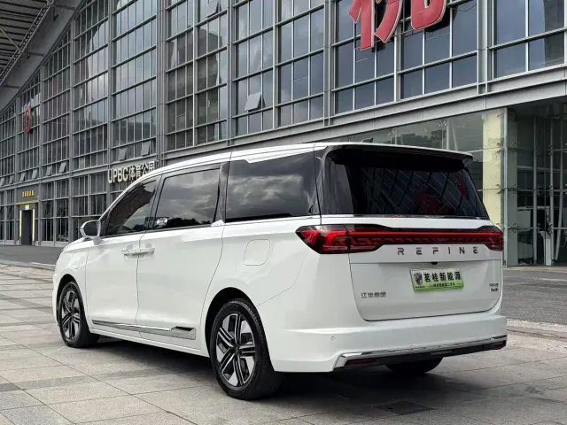 JAC Refine RF8 PHEV — Фото автомобиля 8