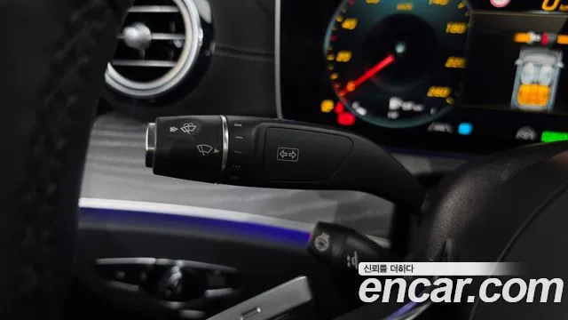 Mercedes-Benz E-Class E-класс W213 E350 4MATIC Avantgarde — Фото автомобиля 25