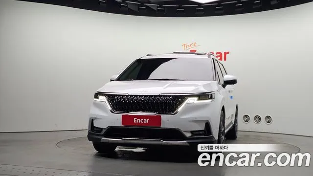 Kia Canival Carnival 4 поколение Бензин 9 мест Signature — Фото автомобиля 3
