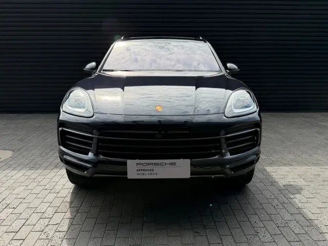 Porsche Cayenne — Фото автомобиля 2