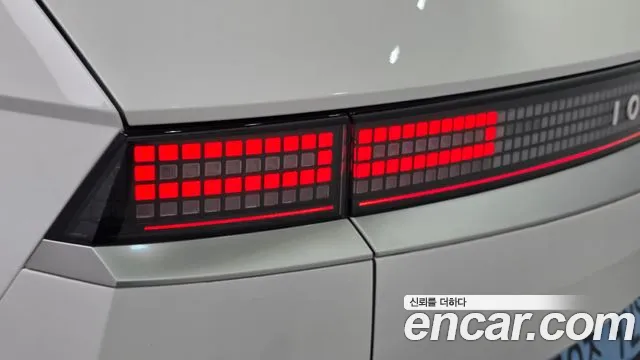 Hyundai Ioniq5 Ioniq5 Long Range AWD — Фото автомобиля 19